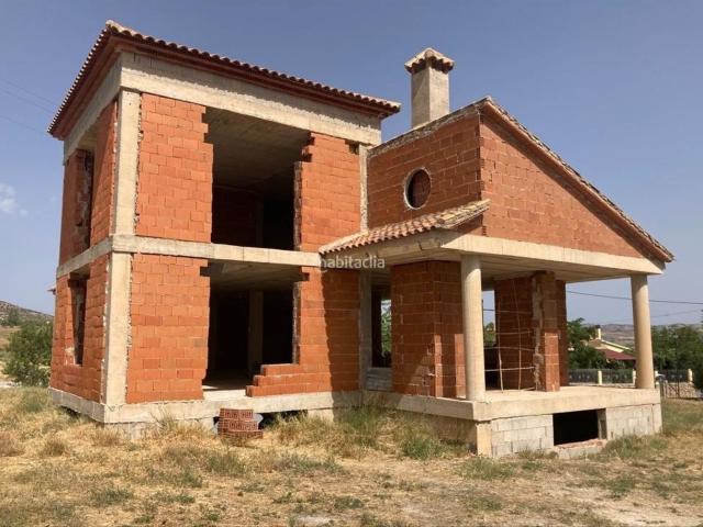 Chalet en venta en Moratalla. Chalet en construcción en campo de san juan. Chalets.