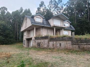 Chalet en venta en Mos. CASACHALET INDEPENDIENTE EN MOS. Chalets.