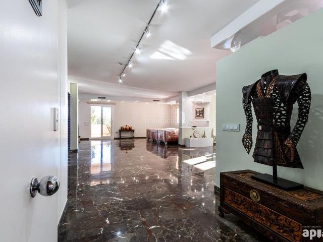 Chalet en venta en Matadepera. Espectacular, con garaje y piscina climatizada!. Chalets.