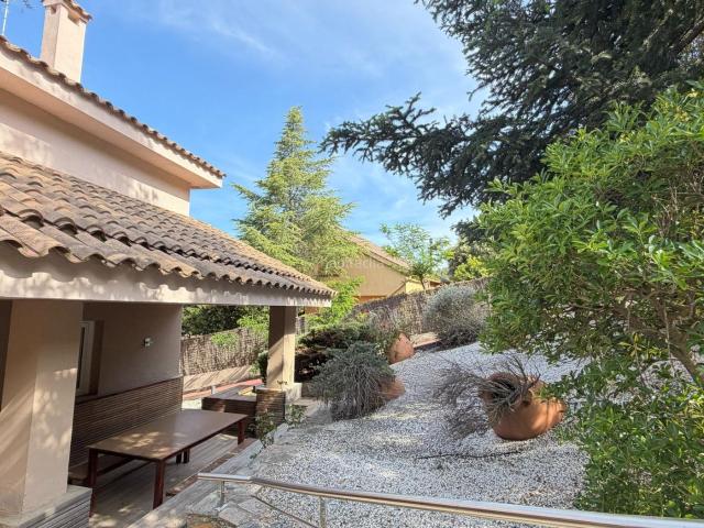 Chalet en venta en Matadepera. ESPECTACULAR CASA EN MATADEPERA. Chalets.