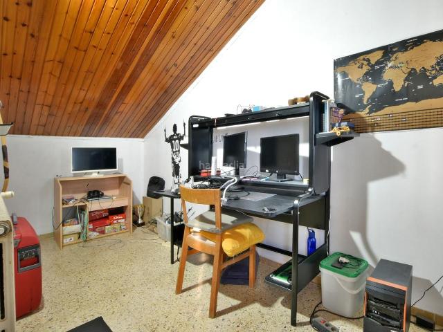 Chalet en venta en Matadepera. Espectacular torre autosuficient amb vistes a Les Pedritxes, Matadepera. Chalets.