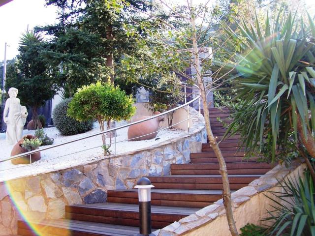 Chalet en venta en Matadepera. Matadepera en Les Pedritxes. Chalets.