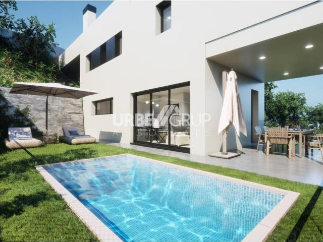 Chalet en venta en Matadepera. PROMOCIÓN DE DOS CASAS DE OBRA NUEVA EN MATADEPERA. Chalets.