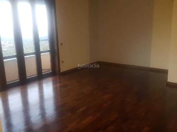 Chalet en venta en Matadepera. Solvia Inmobiliaria Chalet independiente Matadepera. Chalets.