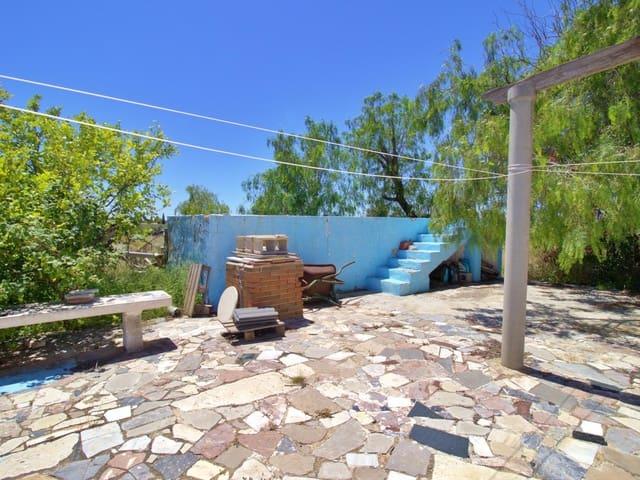 Chalet en venta en Matola, Alicante