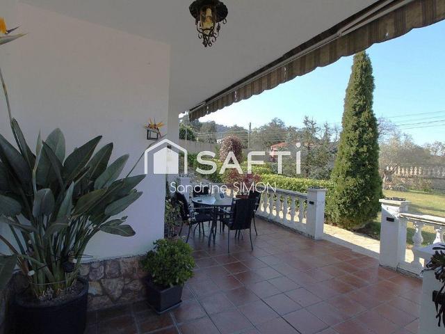Chalet en venta en calle Sant Miguel, Maçanet de la Selva, de 109 m² 4 habitaciones por 315.000