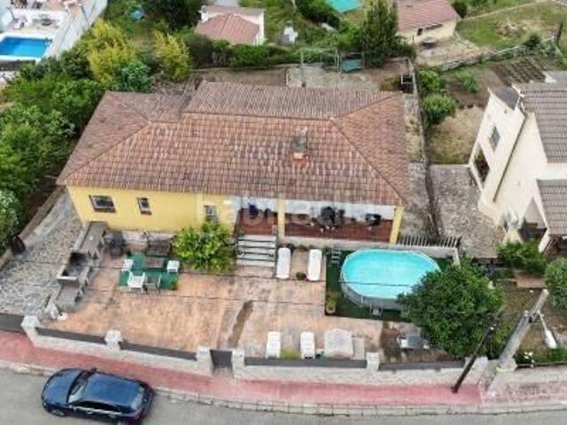 Chalet en venta en Maçanet de la Selva, Residencial Park. CHALET CON GRAN PARCELA, GARAJE Y VISTAS IDEAL FAMILIAS PARC DE MAÇANET. Chalets Maçanet de la.