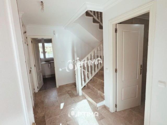 Chalet en venta en Madrid, Timón. La Magia de VIVIR en el PARAÏSO de Madrid. Chalets.