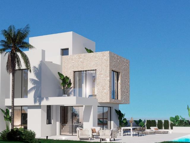 Chalet en venta en Málaga, Los Castillejos La Trinidad. LAS BELLAS Luxury Villas. Chalets.