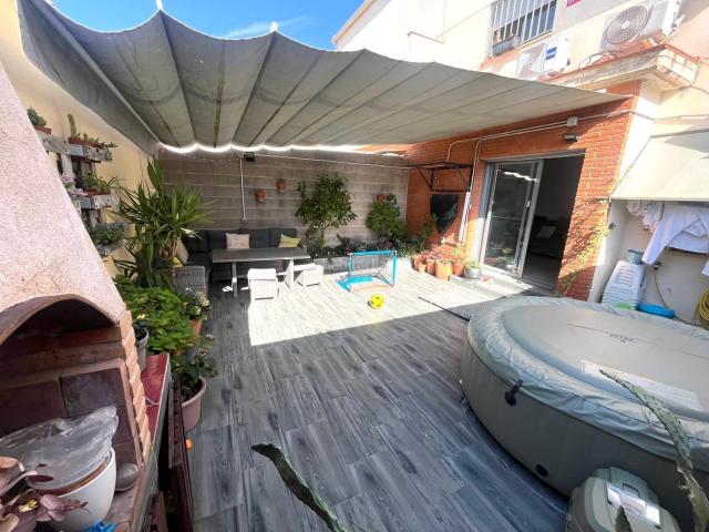 Chalet en venta en Malagón. CHALET PAREADO EN MALAGON. Chalets.