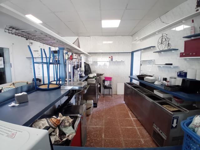 Chalet en venta en Malgrat de Mar. dificio activo turístico en primera línea de mar con alto potencial de revalorización en Malgrat de Mar. Chalets Malgrat de.