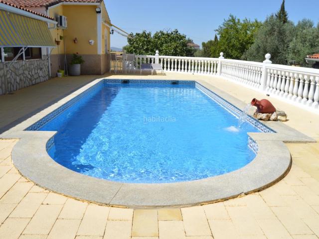 Chalet en venta en Malpartida de Cáceres. Urbanización Las Arenas. Chalets Malpartida de.