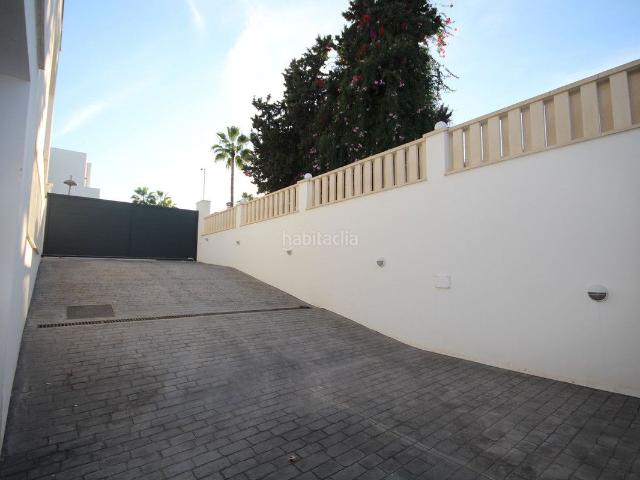 Chalet en venta en Marbella, Real de Zaragoza. Chalets.