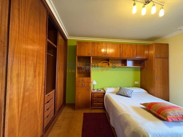 Chalet en venta en Marín. Chalets.