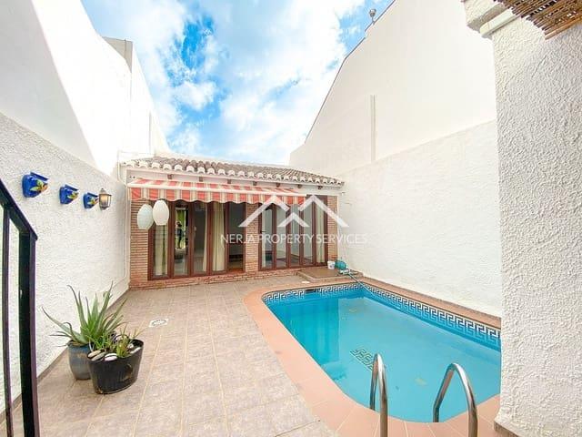 Chalet en venta en Maro, Málaga Costa del Sol