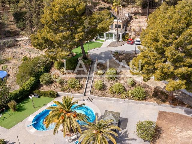 Chalet en venta en Maspujols. Refugio Mediterráneo Naturaleza, Privacidad y Estilo. Chalets.