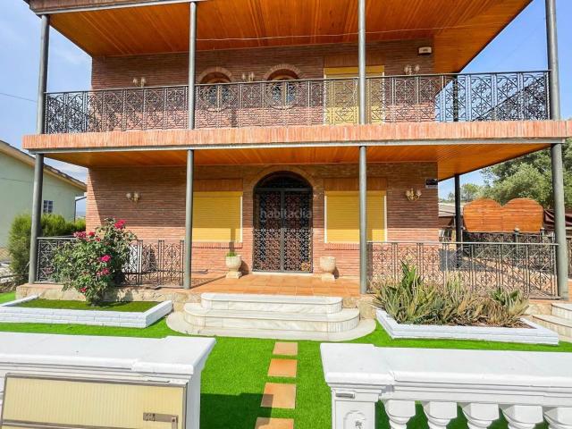 Chalet en venta en Masquefa. EXCLUSIVO CHALET INDEPENDIENTE CON PISCINA EN CAN PARELLADA, MASQUEFA. Chalets.