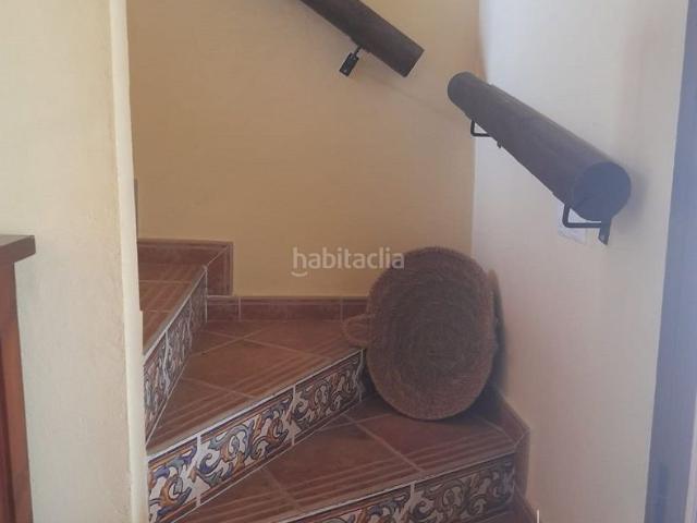 Chalet en venta en Medellín. Casa de campo practicamente nueva. Chalets.