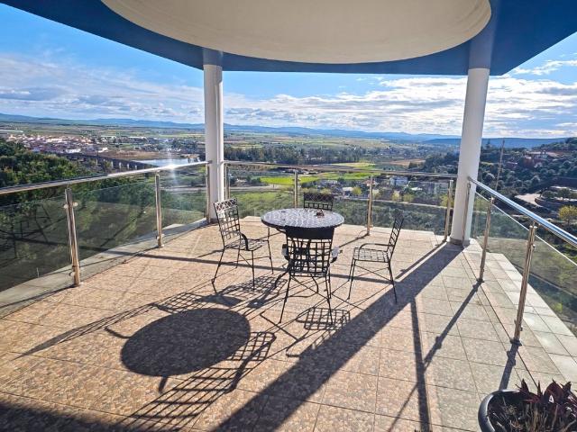 Chalet en venta en Medellín. chalet venta medellin. Chalets.