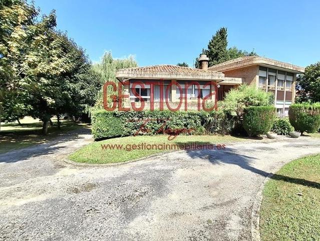 Chalet en venta en Medio Cudeyo, Solares Valdecilla. OPORTUNIDAD INVERSORES. PROMOCIÓN DE 5 VIVIENDAS UNIFAMILIARES. SOLARES. Chalets Medio.
