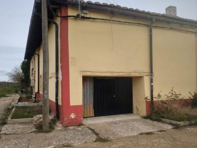 Chalet en Venta en Melgar de Fernamental, Burgos