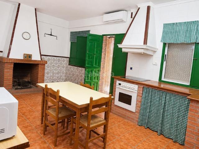 Chalet en venta en Miajadas. CASA DE CAMPO CON LUZ ELECTRICA, EN MIAJADAS,ZONA DEL PUENTE ROMERO EN FRENTE DEL CAMPING 301. Chalets.