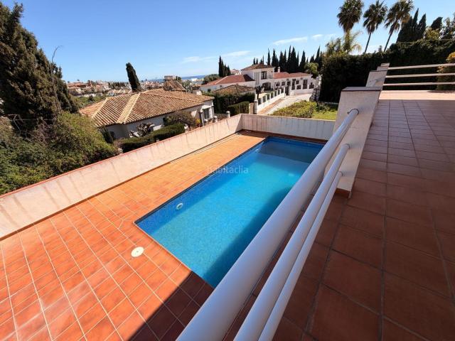 Chalet en venta en Mijas, Campo de Mijas. DOS CHALETS INDEPENDIENTES CON VISTAS AL MAR Y A LA MONTAÑA EN UNA PARCELA DE 1946 m2. Chalets.