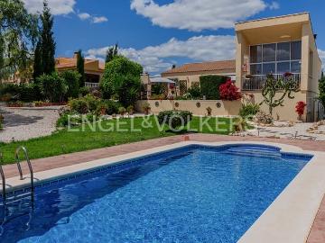 Chalet en venta en Muchamiel / Mutxamel, Alicante Costa Blanca
