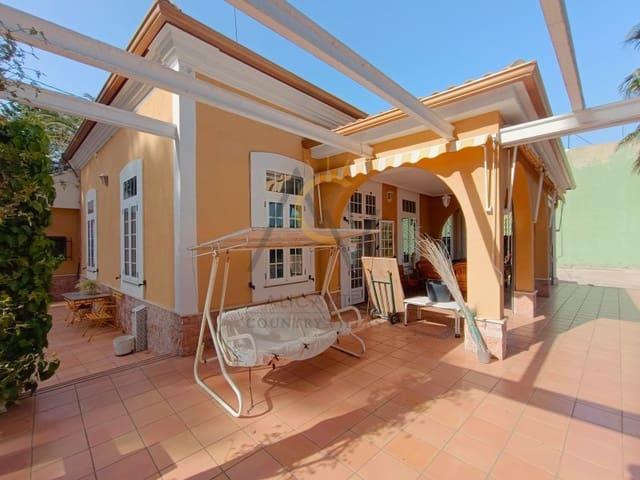 Chalet en venta en Novelda, Alicante