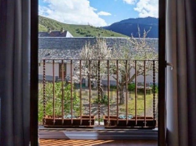 Chalet en venta en Naut Aran, Salardú. Precioso Chalet estilo Aranés en Bagergue. Chalets Naut.