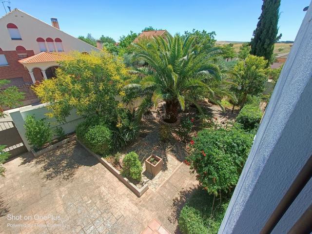 Chalet en venta en Nambroca. ¡Chalet Independiente en Urbanización Las Nieves, con gran parcela!. Chalets.