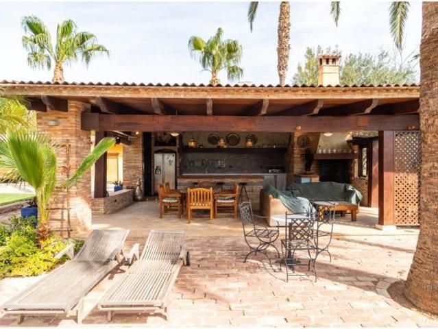 Chalet en Venta en Náquera, Valencia