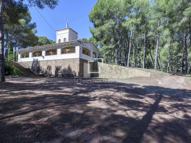 Chalet en venta en Náquera, Casco Urbano. Parcela con casa en venta en Náquera, Valencia. Chalets.
