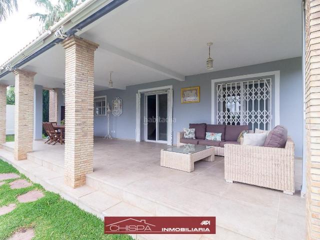 Chalet en venta en Náquera, Corralet Bonanza Tres Rutas. Chalet con gran parcela, jardín y piscina. Chalets.