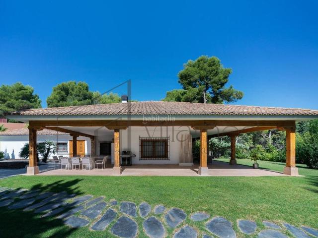 Chalet en venta en Náquera, Monteamor La Carrasca El Peucal. Exclusivo chalet en venta en Náquera. Chalets.