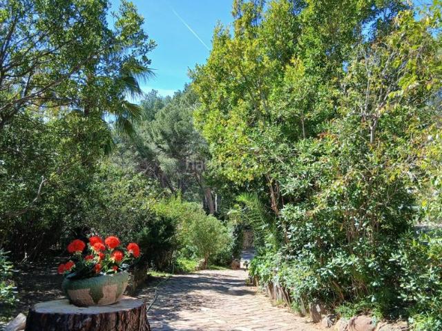 Chalet en venta en Náquera, Monteamor La Carrasca El Peucal. Impresionante casa de campo en Naquera Valencia. Chalets.