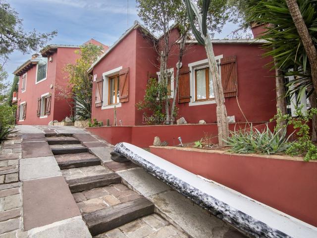 Chalet en venta en Náquera, San Miguel El Paraiso. Tu refugio privado en Náquera espacio, naturaleza y calidad de vidaHay viviendas que se visitan y otras que se sienten desde el pr. Chalets.