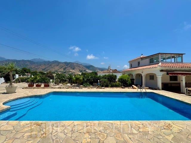Chalet en venta en Nerja, Málaga Costa del Sol