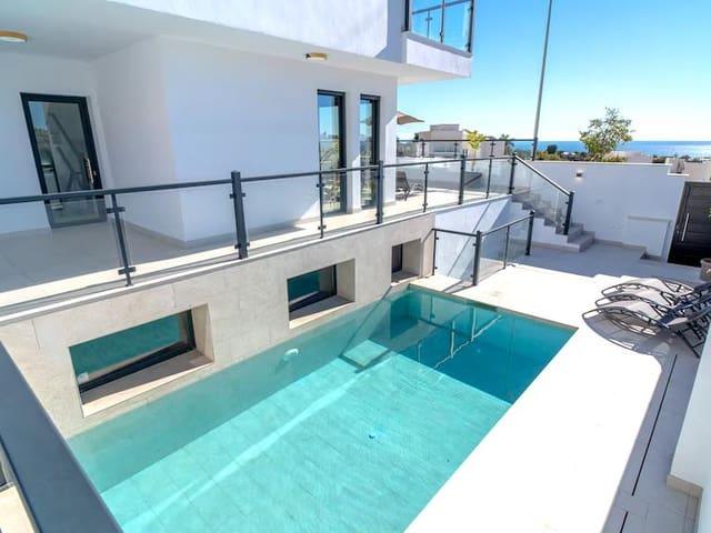 Chalet en venta en Nerja, Málaga Costa del Sol