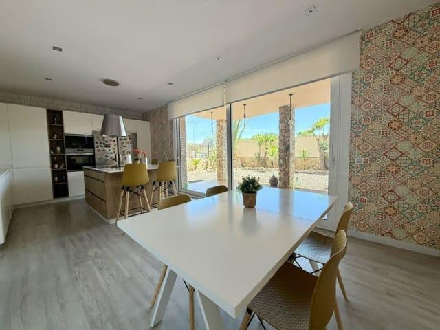 Chalet en venta en Sorbas, Almería