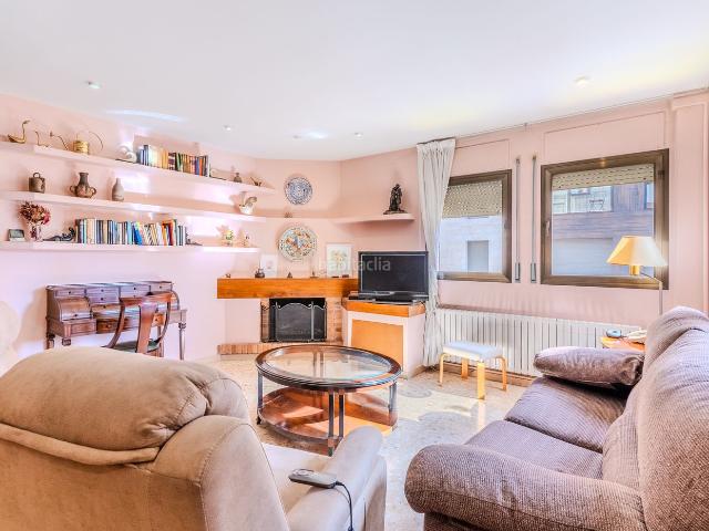 Chalet en venta en Sabadell, Creu Alta. Casa Chalet independiente en venta en TAULI DEL 39, Sabadell. Chalets.