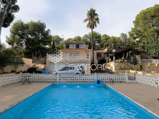 Chalet en venta en Sagunto / Sagunt, Valencia Costa Valencia