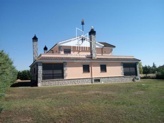Chalet en venta en Salamanca, Capuchinos Glorieta Ciudad Jardín. Chalet independiente en carretera de Zamora. Chalets.