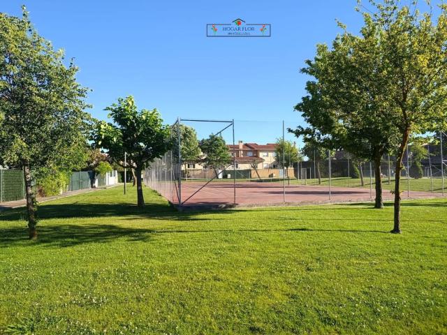 Chalet en venta en Salamanca, San Esteban San Cristóbal. Chalet en venta en Castellanos De Moriscos, 4 dormitorios. Chalets.