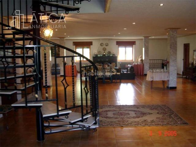 Chalet en venta en Salamanca, Tormes La Vega. Venta de chalet, GlorietaCiudad Jardín, Salamanca. Chalets.