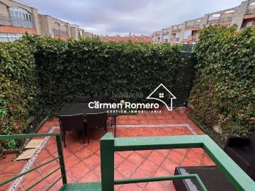 Chalet en venta en Salamanca, Vistahermosa. CHALET ADOSADO EN VISTAHERMOSA CON PISCINA COMUNITARIA. Chalets.