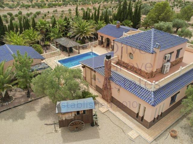 Chalet en venta en Salinas, Alicante