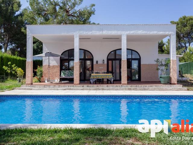 Chalet en venta en Salou, Pla de Maset Cap de Salou Costa Dorada. Espectacular chalet torre en Cap Salou. Con piscina privada!. Chalets.
