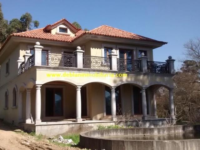 Chalet en venta en Salvaterra de Miño. Chalets Salvaterra de.