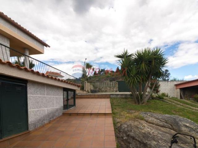 Chalet en Venta en Salvaterra de Miño, Pontevedra